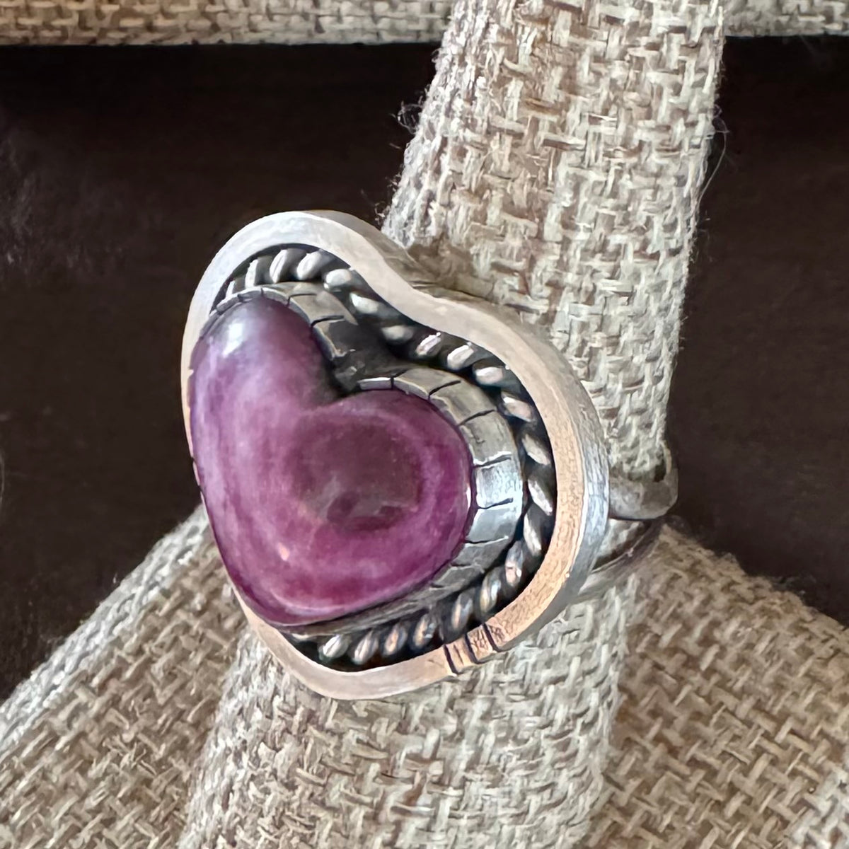 Purple Spiny Oyster Heart Ring