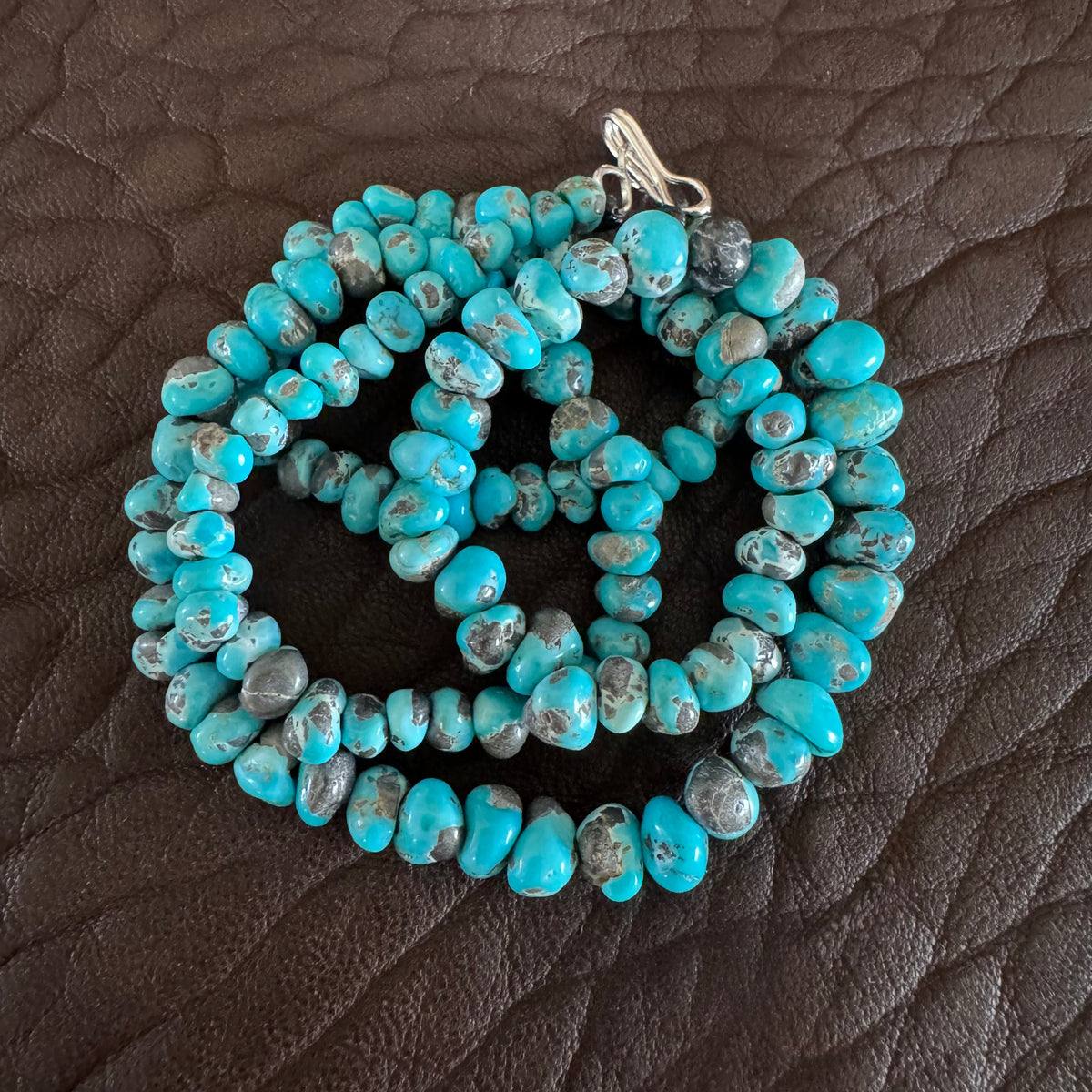 Navajo Lone Mountain Turquoise Necklace Strand