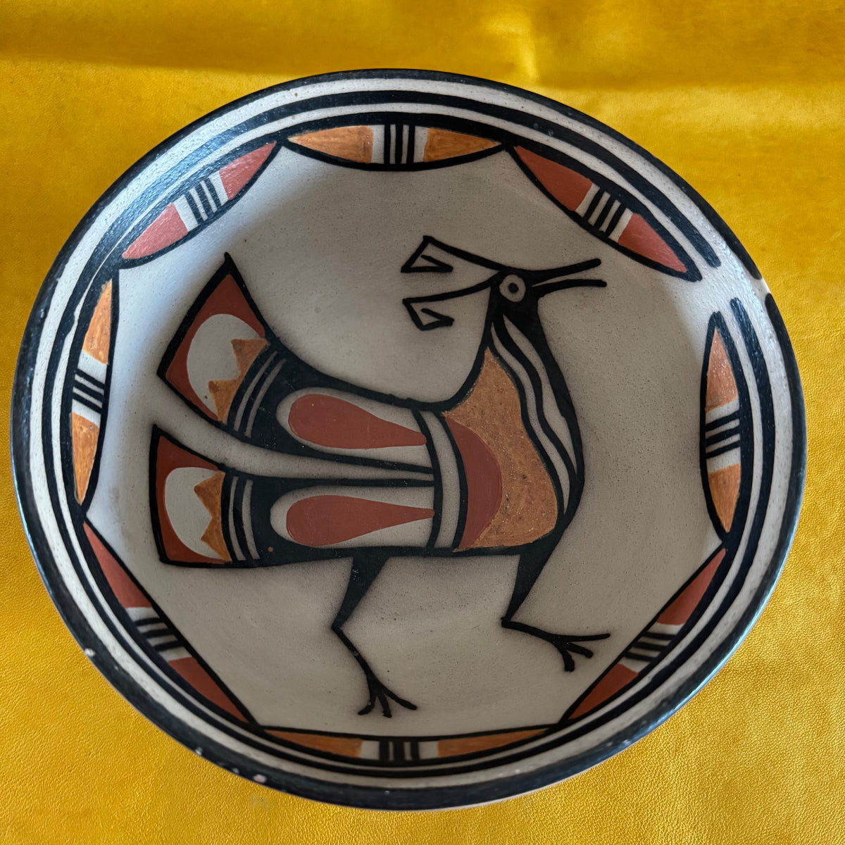 Santo Domingo Polychrome Vintage Bowl By Artist Warren Coriz