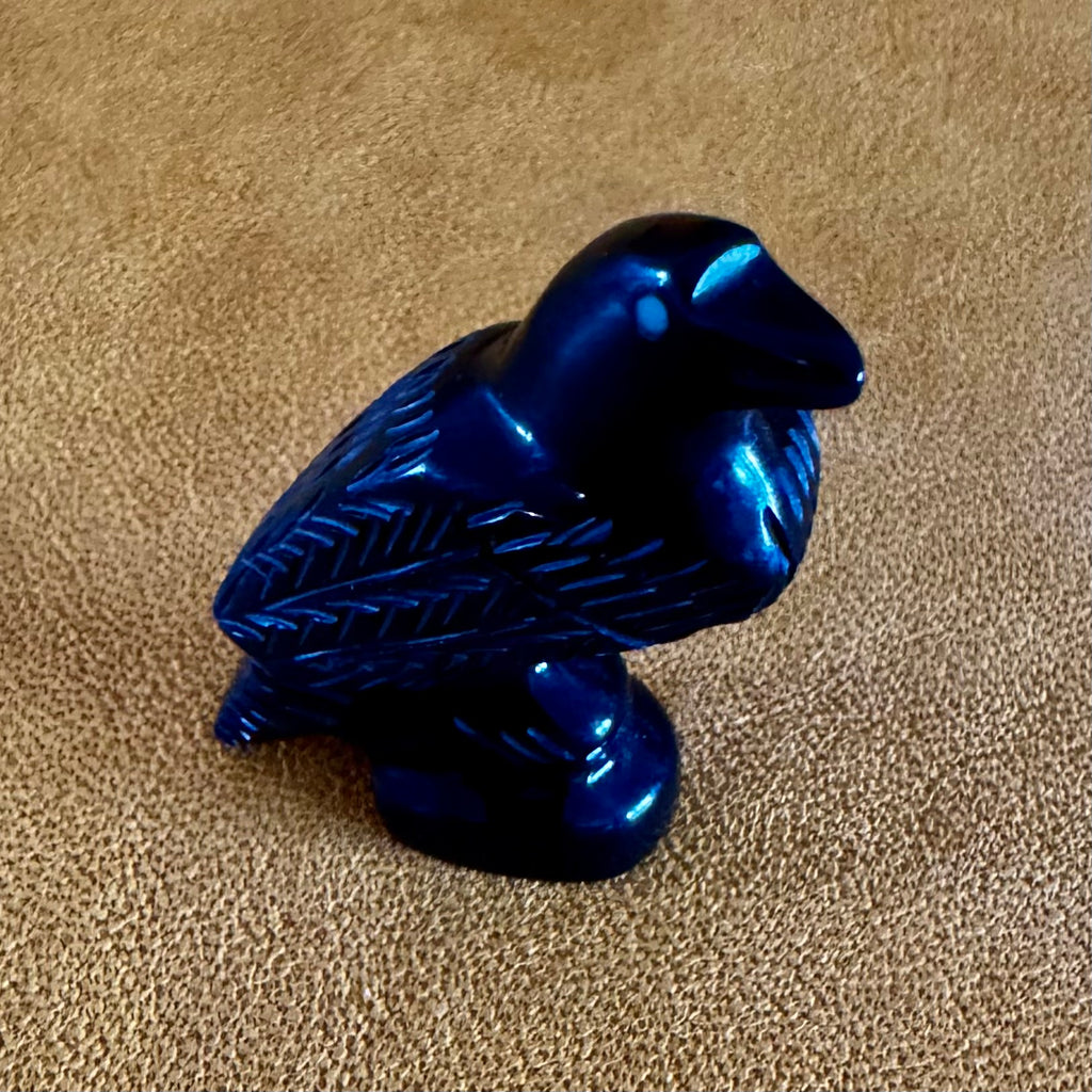Zuni Hand-Carved Raven Fetish