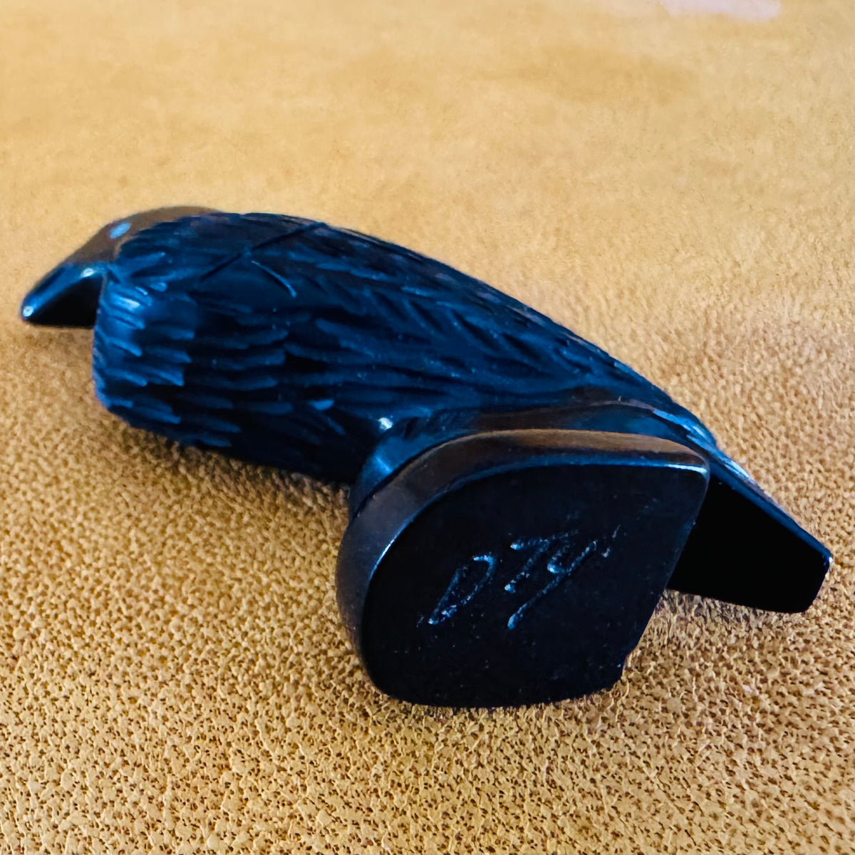 Zuni Hand-Carved Raven Fetish