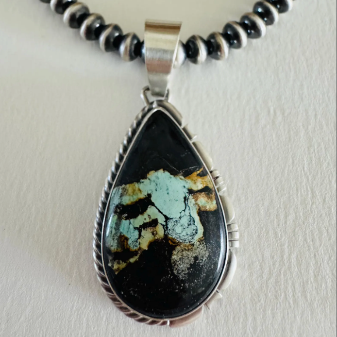 Blackjack Pendant by Daniel Benally